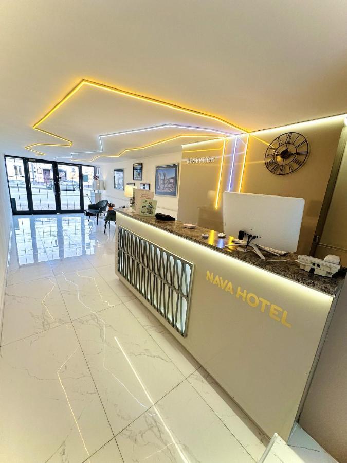 NAVA Hotel Erivan Exterior foto
